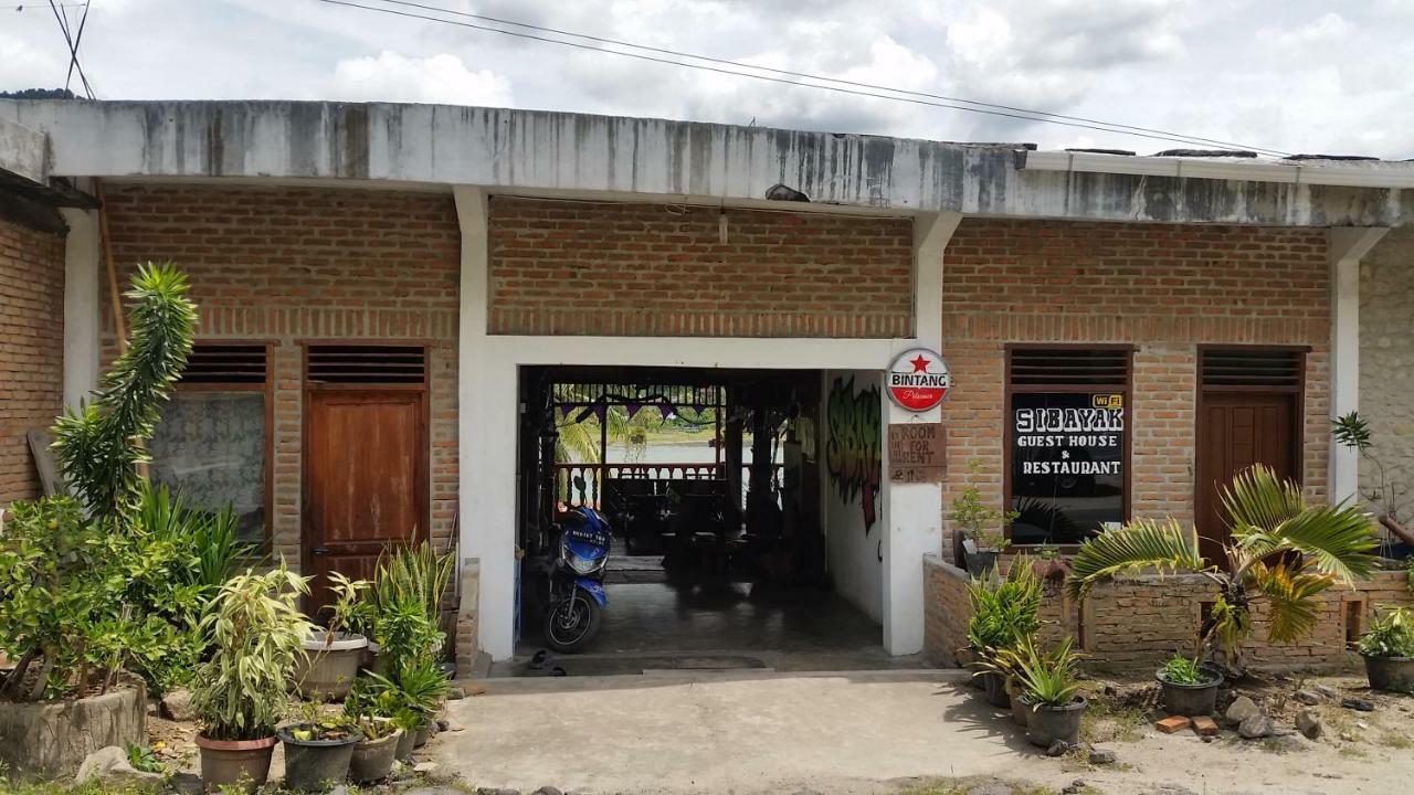 Sibayak Guesthouse Tuk Tuk Exterior foto