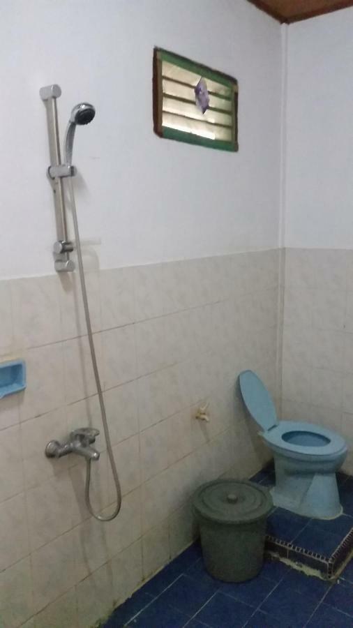 Sibayak Guesthouse Tuk Tuk Zimmer foto
